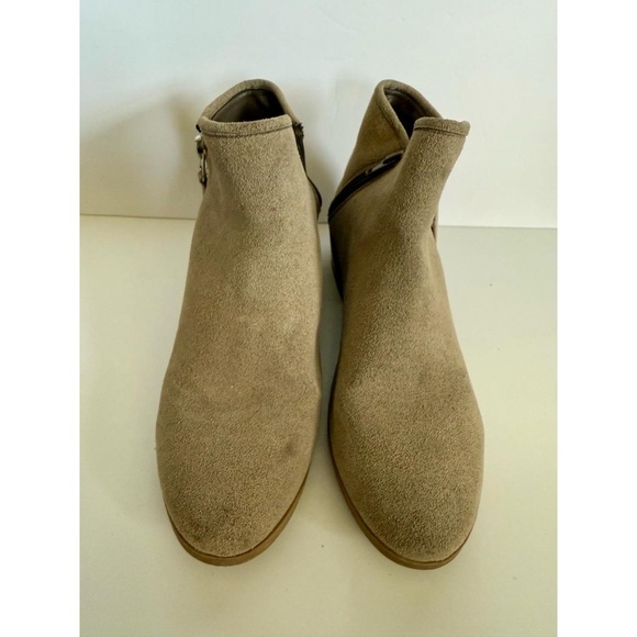 CALL It SPRING Womens Ankle Boots 8.5 Tan Suede Block Heel Side Zipper - Picture 2 of 7